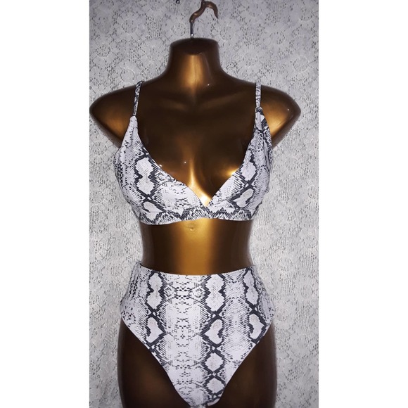 RUUHEE Other - NIP Bikini Sz XL RUUHEE Black, White & Brown Snakeskin Print Hipster Swimsuit